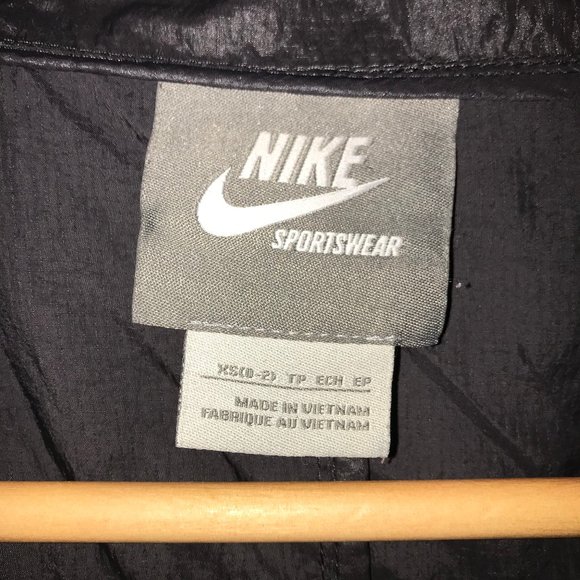 Nike sportswear coat - Picture 3 of 3